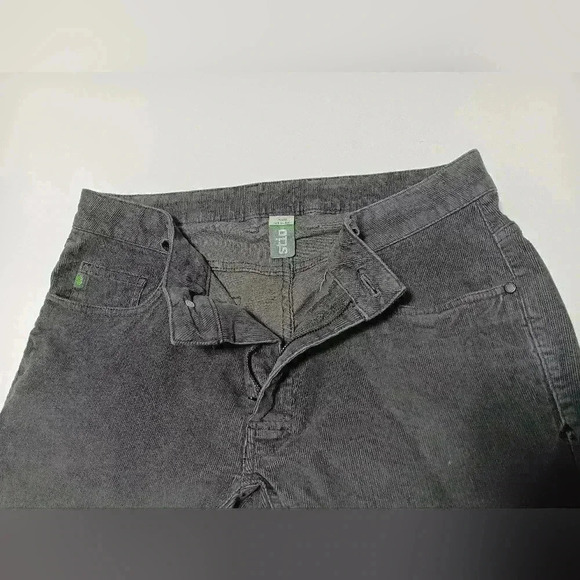 Stio Rivot Corduroy pants. 98% Organic  cotton. Men's size 32 - Picture 6 of 11
